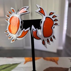 Wooden crab clip on earrings